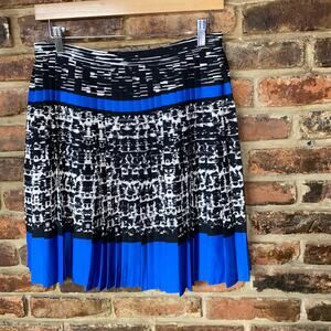 Vince Camuto Black White Blue Pleated Mini Skirt Women's Size 2